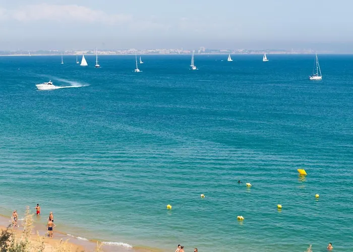 Marina Harbour 18 By Destination Algarve