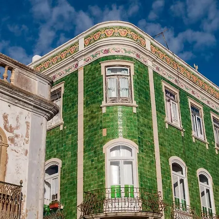 Marina Harbour 18 By Destination Algarve