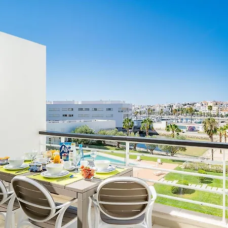 Marina Harbour 18 By Destination Algarve